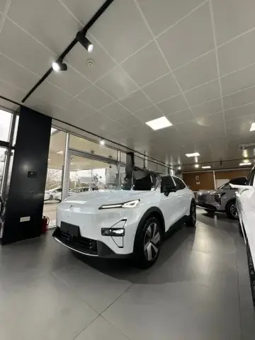 Changan Deepal S05 2026 — миниатюра 2