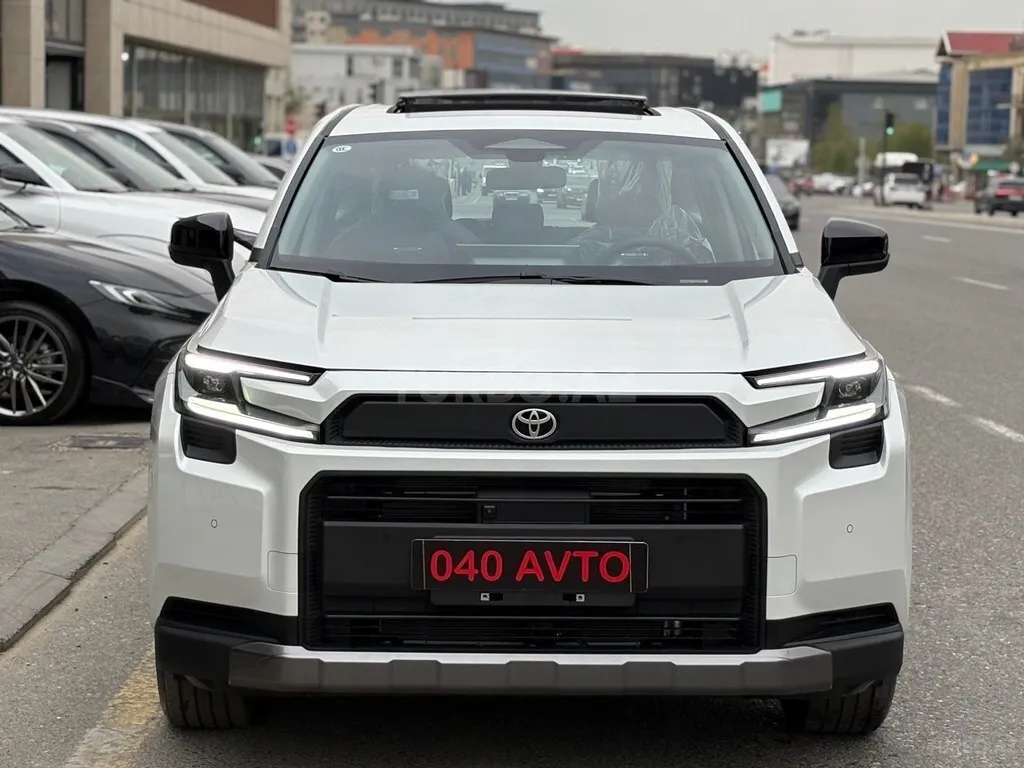 Toyota RAV4 2026 — фото 1 из 10