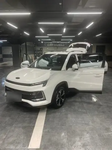 JAC JS4 2025 — миниатюра 8