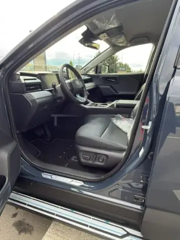 Toyota RAV4 2026 — миниатюра 8