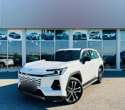 Toyota RAV4 2025 — миниатюра 1