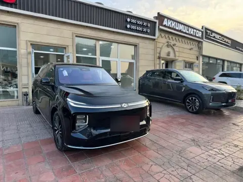Changan Qiyuan Q07 2025 — миниатюра 6
