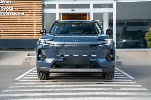Toyota RAV4 2026 — миниатюра 2