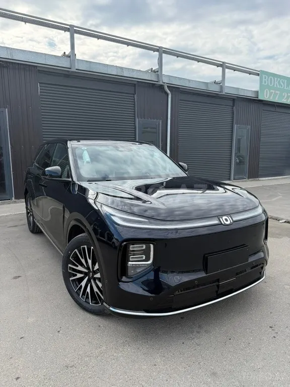 Changan Qiyuan Q07 2025 — фото 1 из 10
