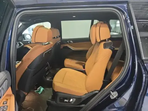 BMW X7 2025 — миниатюра 8