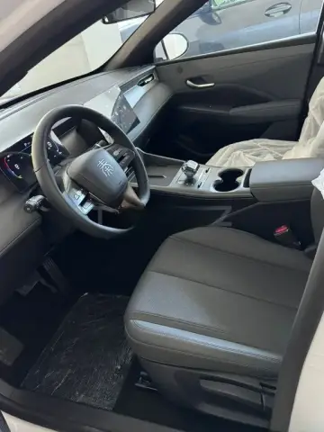 BYD Qin Plus 2025 — миниатюра 8