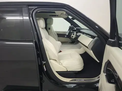 Land Rover Range Rover 2025 — миниатюра 8