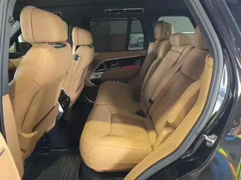 Land Rover Range Rover 2025 — миниатюра 8