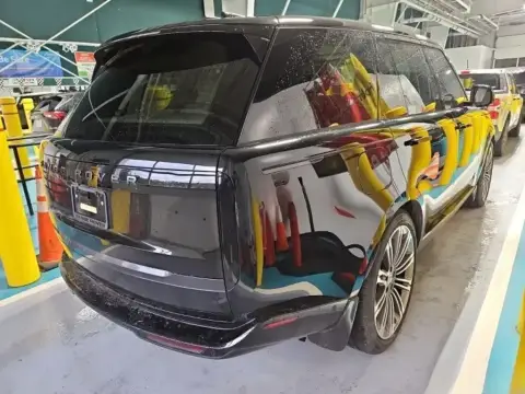 Land Rover Range Rover 2025 — миниатюра 4