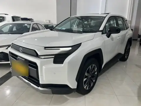 Toyota RAV4 2026 — миниатюра 2