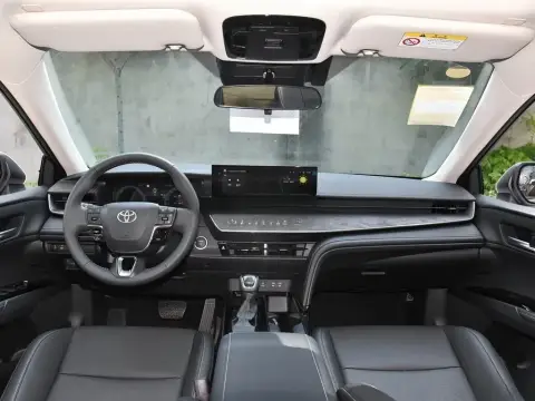 Toyota Camry 2026 — миниатюра 7