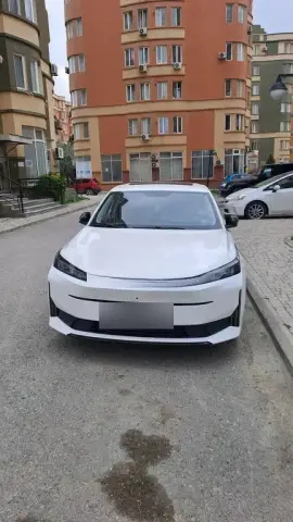 Changan Qiyuan A05 2025 — миниатюра 8
