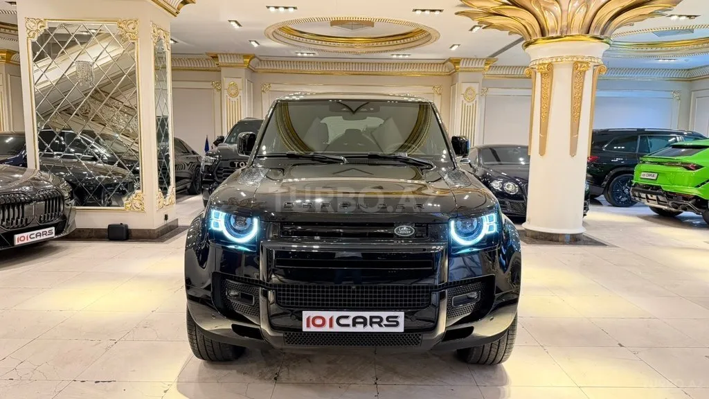 Land Rover Defender 2025 — фото 1 из 10