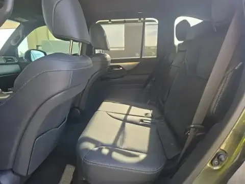 Lexus LX 600 2025 — миниатюра 8