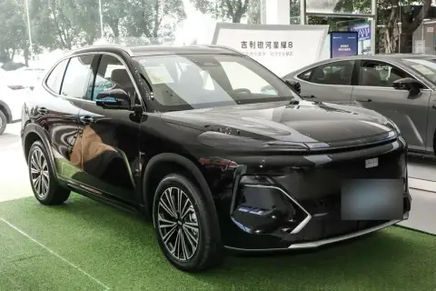 Geely Galaxy Starship 7 2026 — миниатюра 2