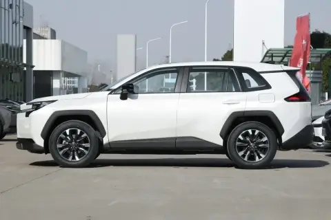 Toyota RAV4 2026 — миниатюра 4