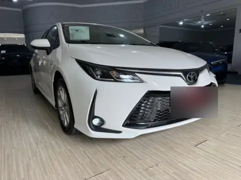 Toyota Corolla 2025 — миниатюра 4