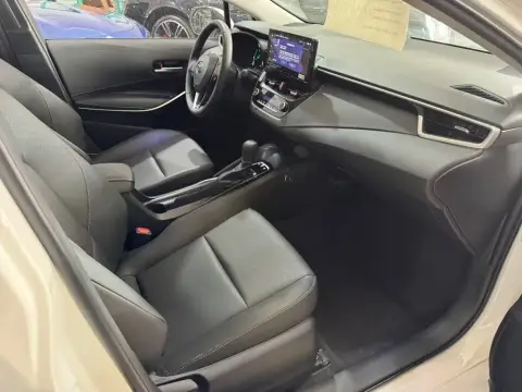 Toyota Corolla 2025 — миниатюра 9