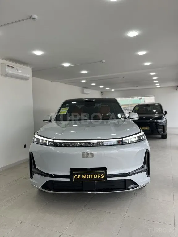 Geely Galaxy M9 2025 — фото 1 из 10