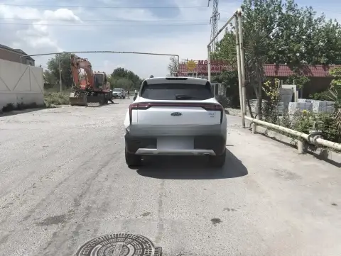 JAC JS4 2025 — миниатюра 2