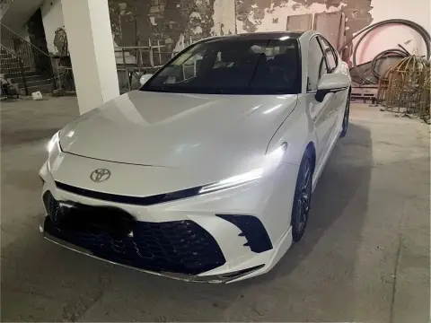 Toyota Camry 2025 — миниатюра 6