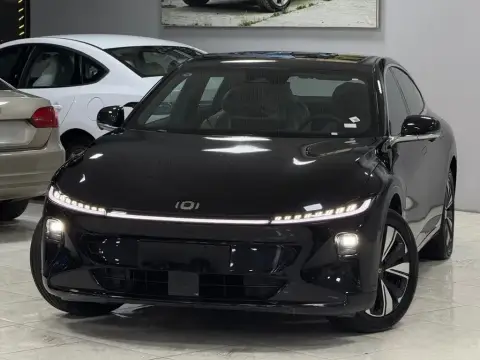 Changan Qiyuan A07 2025 — миниатюра 1