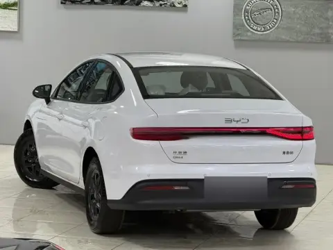 BYD Seal 05 2025 — миниатюра 7