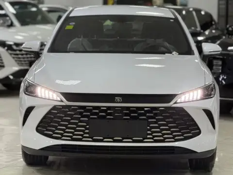 BYD Qin Plus 2025 — миниатюра 7