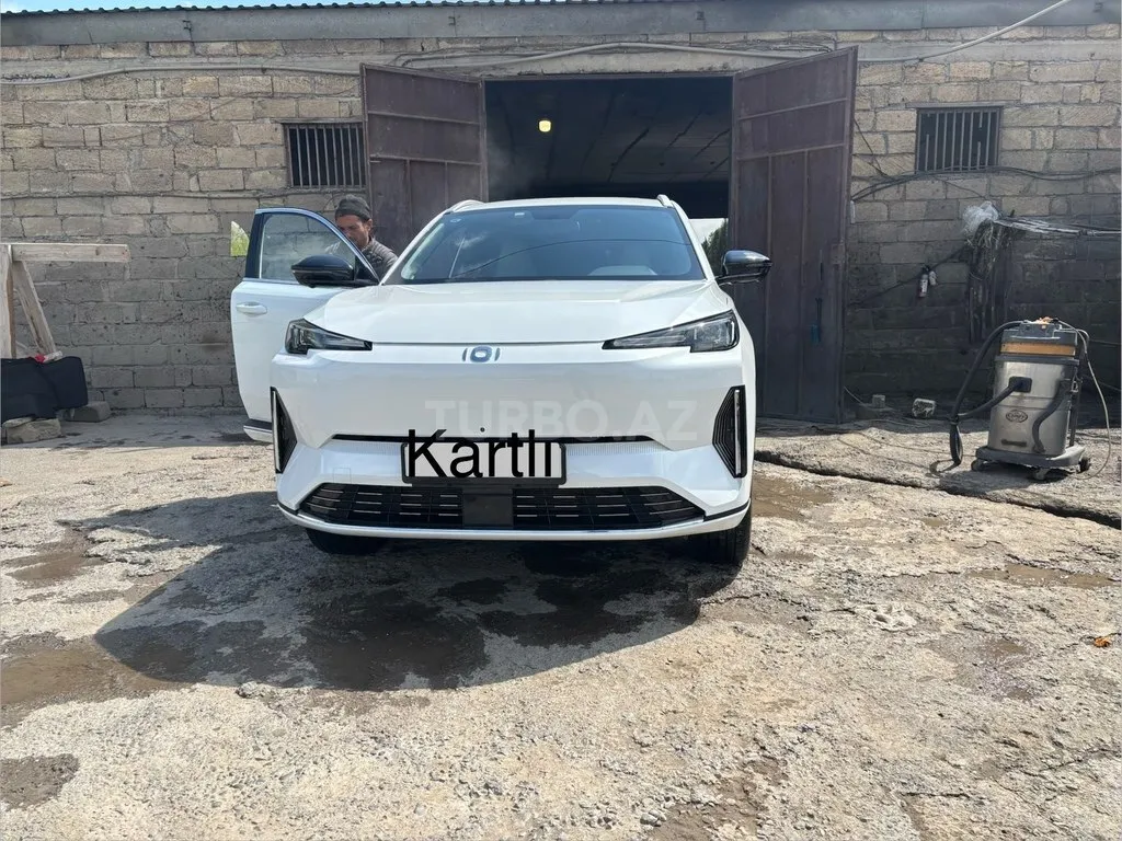 Changan Qiyuan Q05 2025 — фото 1 из 10