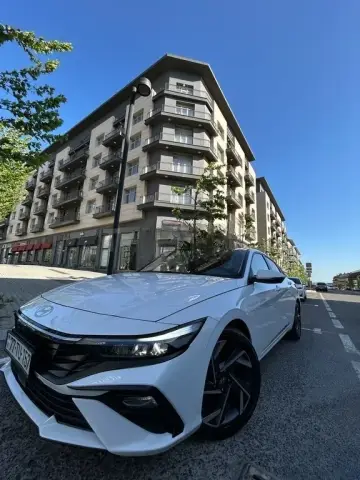 Hyundai Elantra 2025 — миниатюра 1