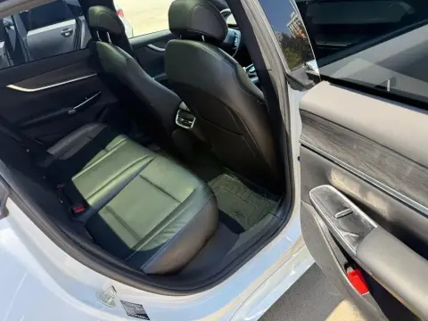 Changan Qiyuan A07 2025 — миниатюра 10