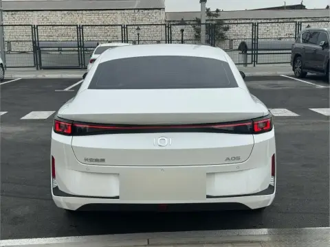 Changan Qiyuan A05 2025 — миниатюра 9