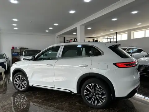 Geely Galaxy Starship 7 2025 — миниатюра 8