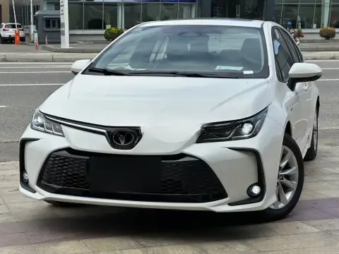 Toyota Corolla 2025 — миниатюра 3