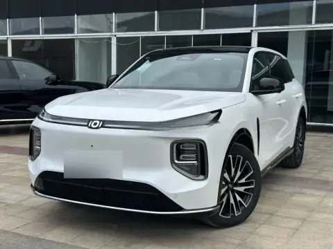 Changan Qiyuan Q07 2025 — миниатюра 1