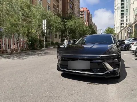 Hyundai Sonata 2025 — миниатюра 2