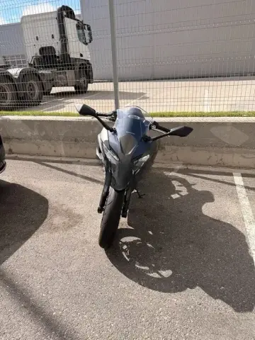 Kawasaki Ninja 650 2025 — миниатюра 2