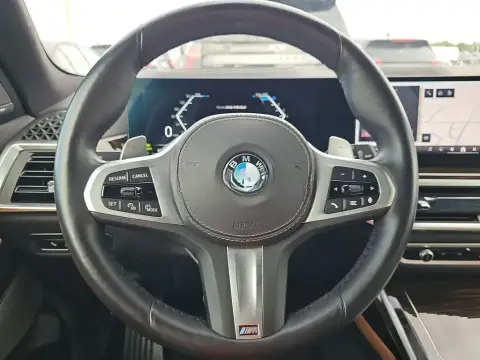 BMW X7 2025 — миниатюра 8