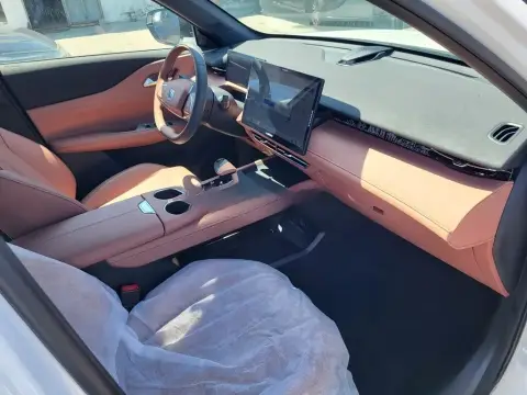 Changan Uni-Z 2025 — миниатюра 8