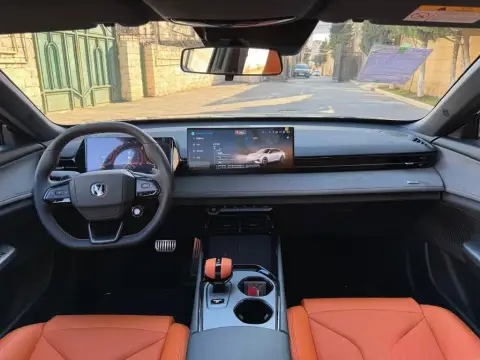 Changan Uni-V 2025 — миниатюра 8
