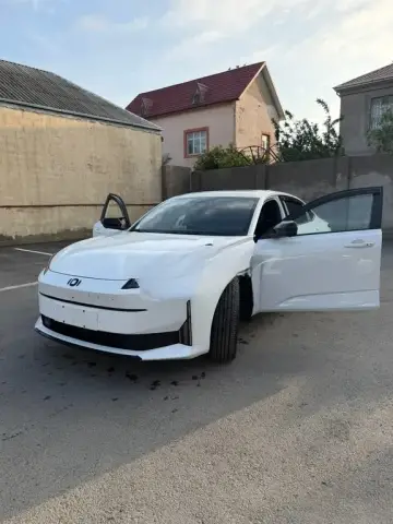 Changan Qiyuan A05 2025 — миниатюра 2