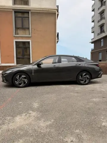 Hyundai Elantra 2026 — миниатюра 4