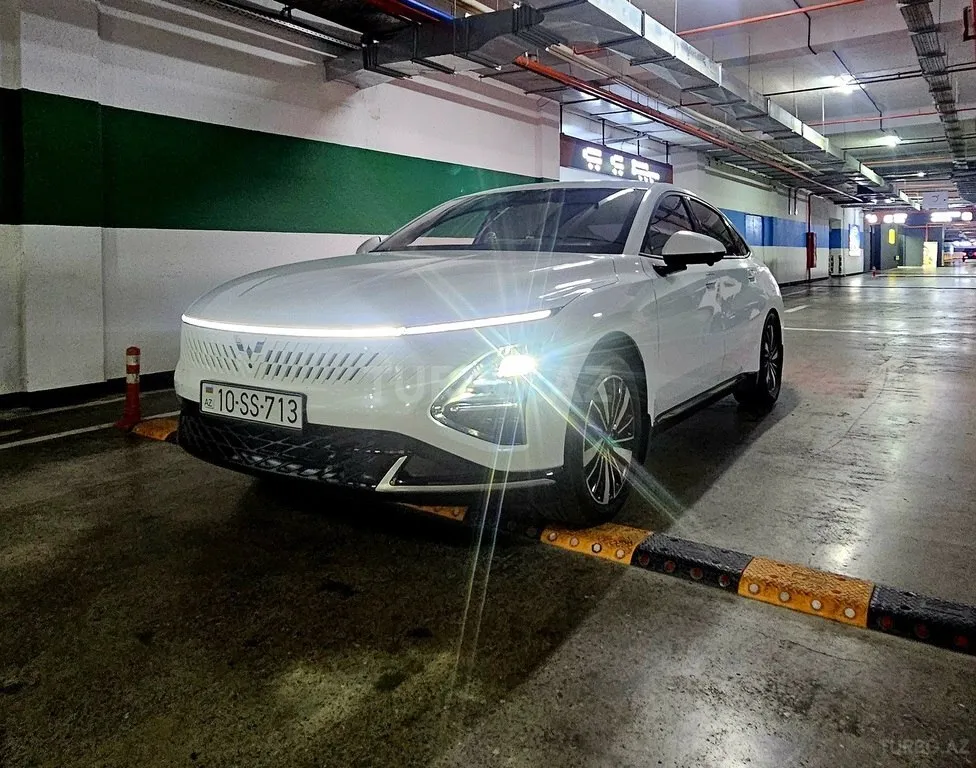 Wuling Starlight 2025 — фото 1 из 10