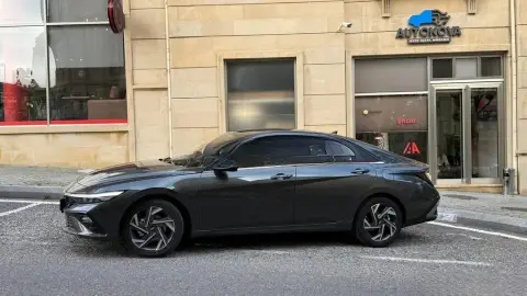 Hyundai Elantra 2026 — миниатюра 2