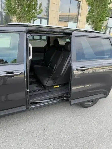 Kia Carnival 2025 — миниатюра 6