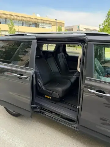 Kia Carnival 2025 — миниатюра 9