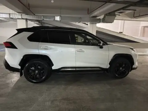 Toyota RAV4 2025 — миниатюра 7