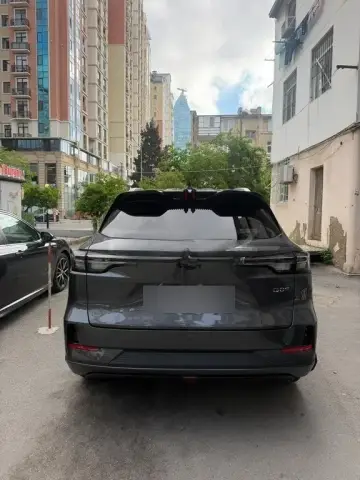 Changan Qiyuan Q05 2025 — миниатюра 6
