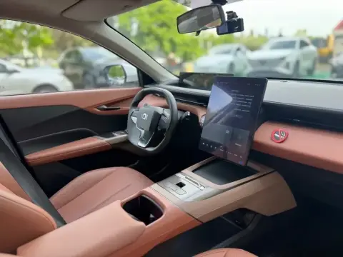 Changan Qiyuan A05 2025 — миниатюра 8