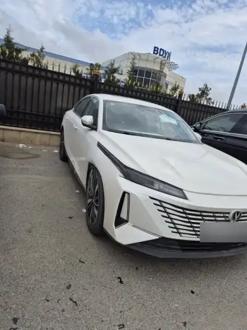 Changan Eado 2025 — миниатюра 2